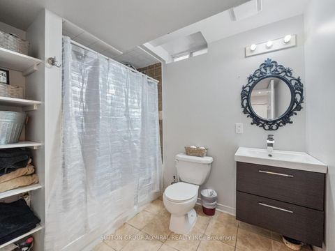 Photo 29 at 192 Chayna Crescent, Patterson, Vaughan