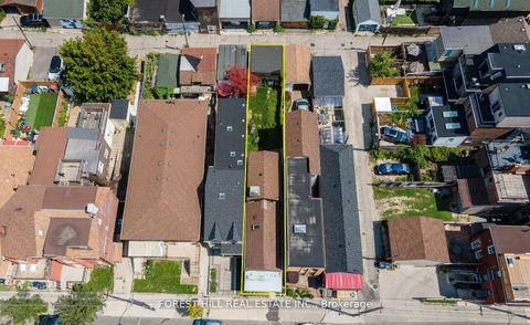 Photo 2 at 139 Christie Street, Annex, Toronto