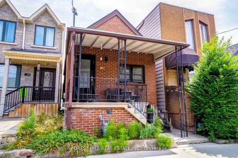 Photo 7 at 139 Christie Street, Annex, Toronto Photo 7 at 139 Christie Street, Annex, Toronto