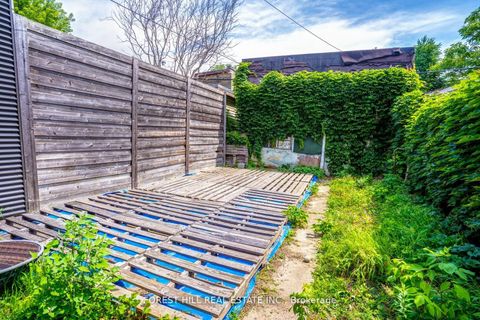 Photo 15 at 139 Christie Street, Annex, Toronto