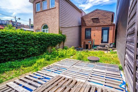 Photo 17 at 139 Christie Street, Annex, Toronto Photo 17 at 139 Christie Street, Annex, Toronto