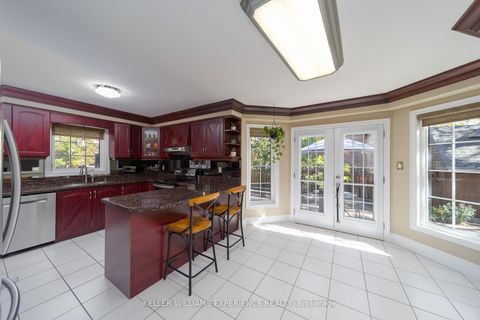Photo 9 at 175 Hanmer Street, West Bayfield, Barrie Photo 9 at 175 Hanmer Street, West Bayfield, Barrie