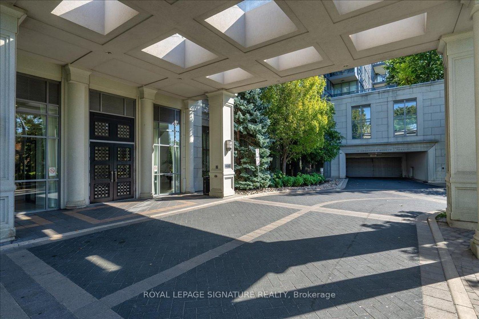 Photo 11 at 1520 - 25 Greenview Avenue, Newtonbrook West, Toronto Photo 11 at 1520 - 25 Greenview Avenue, Newtonbrook West, Toronto