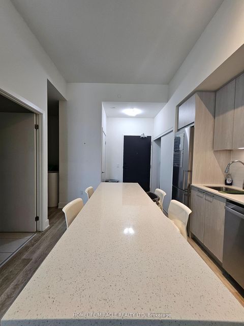 Photo 7 at 116 - 185 DEERFIELD Road, Central Newmarket, Newmarket