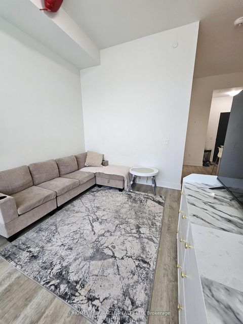 Photo 17 at 116 - 185 DEERFIELD Road, Central Newmarket, Newmarket