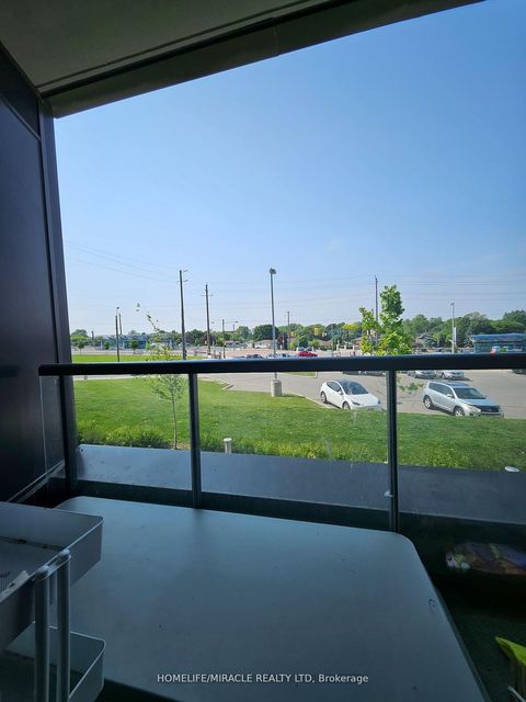 Photo 18 at 116 - 185 DEERFIELD Road, Central Newmarket, Newmarket