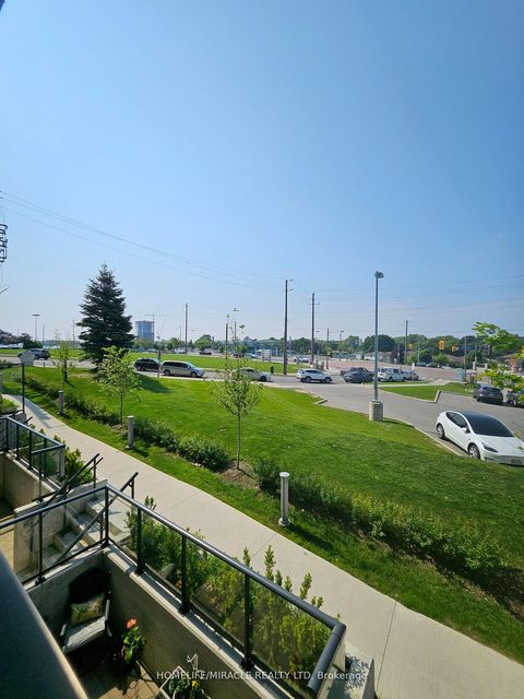 Photo 19 at 116 - 185 DEERFIELD Road, Central Newmarket, Newmarket