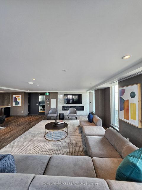 Photo 32 at 116 - 185 DEERFIELD Road, Central Newmarket, Newmarket