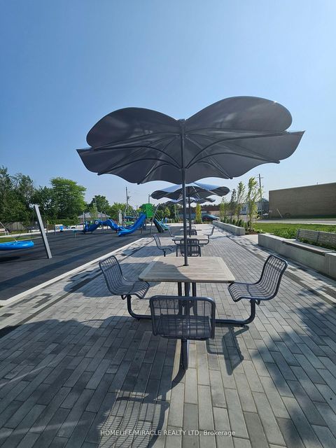 Photo 36 at 116 - 185 DEERFIELD Road, Central Newmarket, Newmarket