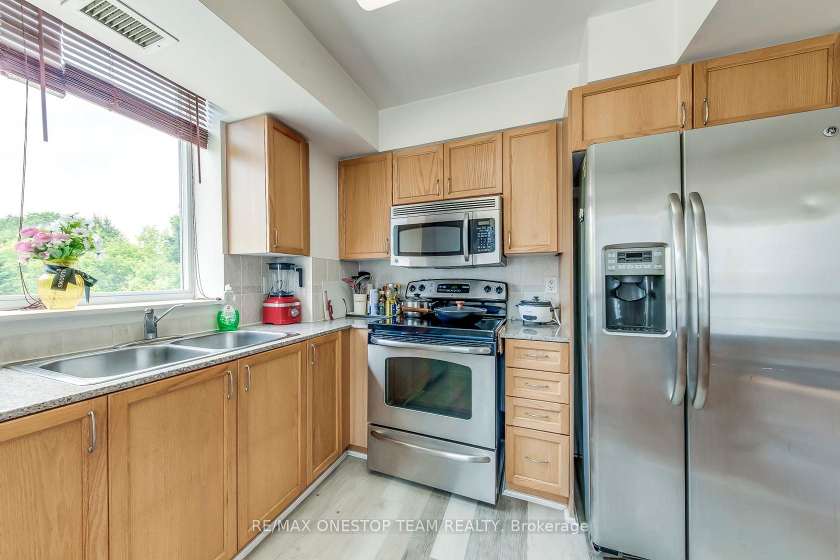 Photo 19 at 303 - 5940 Yonge Street, Newtonbrook West, Toronto Photo 19 at 303 - 5940 Yonge Street, Newtonbrook West, Toronto