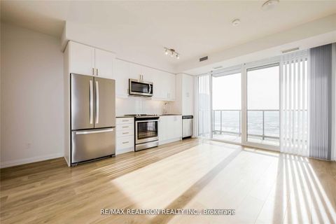 Photo 4 at 2606 - 7895 Jane Street, Concord, Vaughan