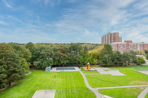 Photo 2 at 609 - 121 Trudelle Street, Eglinton East, Toronto