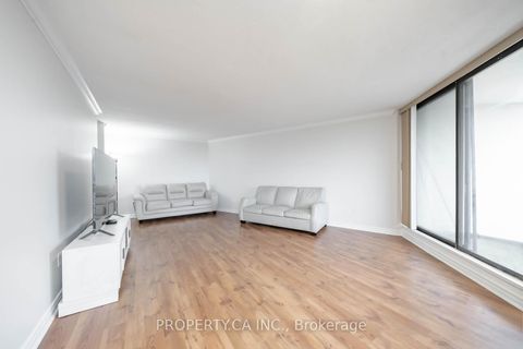 Photo 7 at 609 - 121 Trudelle Street, Eglinton East, Toronto