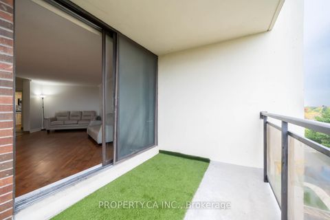 Photo 8 at 609 - 121 Trudelle Street, Eglinton East, Toronto