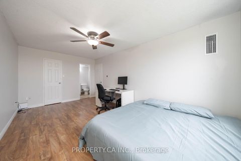 Photo 18 at 609 - 121 Trudelle Street, Eglinton East, Toronto
