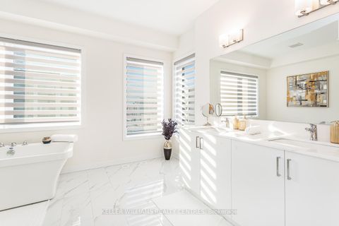 Photo 14 at 89 William Duncan Road, CFB, Toronto