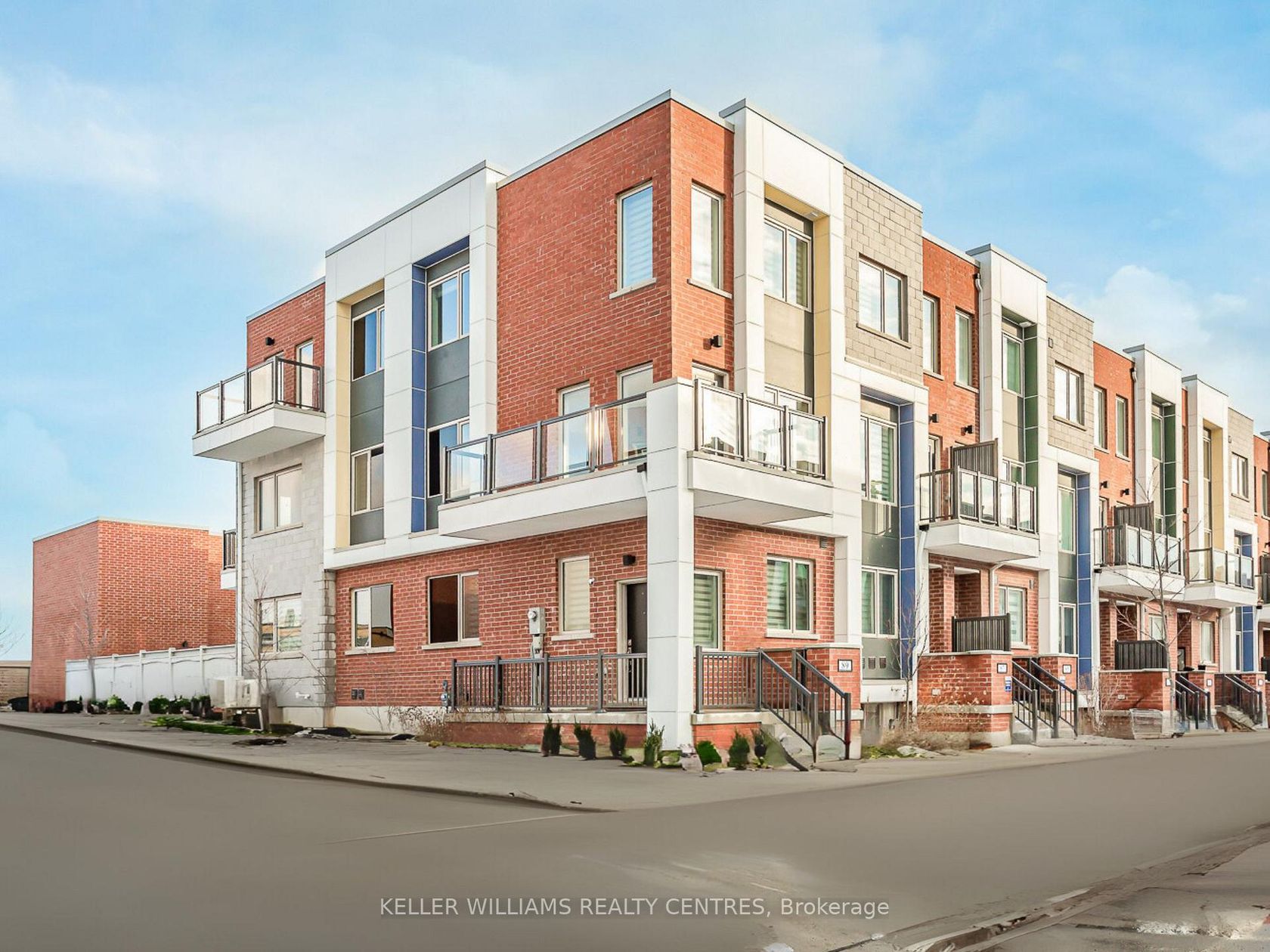 89 William Duncan Road, CFB, Toronto 