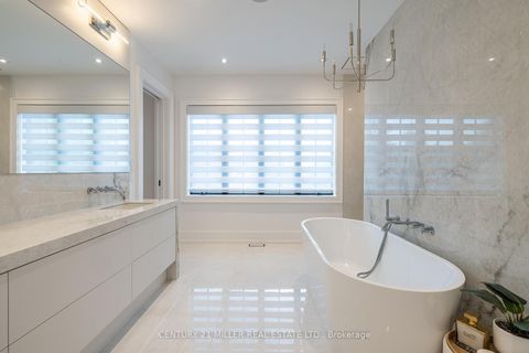 Photo 22 at 367 Seaton Drive, WO West, Oakville