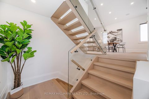 Photo 37 at 78 South Kingsway, Swansea, Toronto