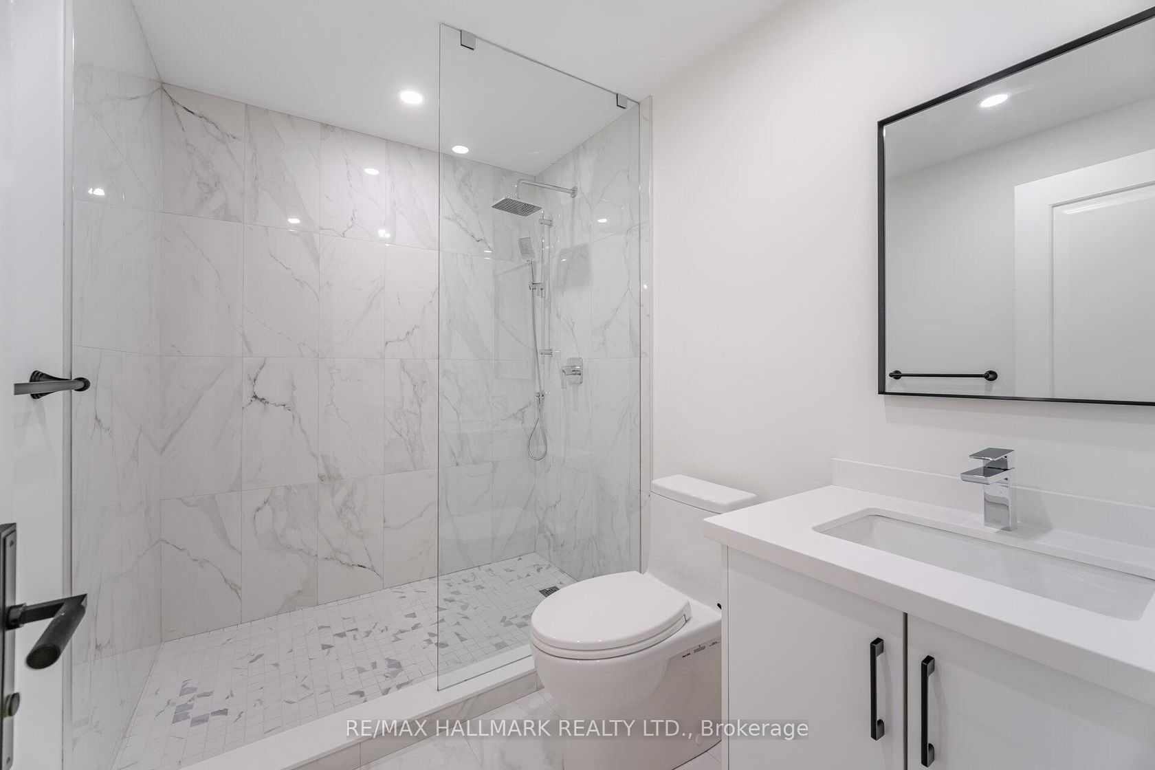 Photo 43 at 78 South Kingsway, Swansea, Toronto Photo 43 at 78 South Kingsway, Swansea, Toronto