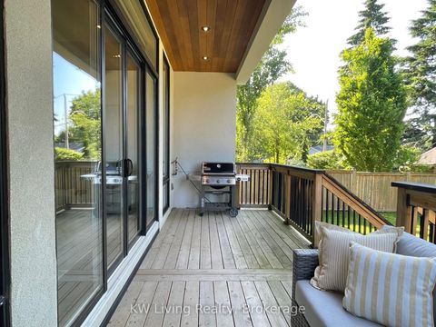 Photo 3 at 18 Ferris Road, Parkview, Toronto