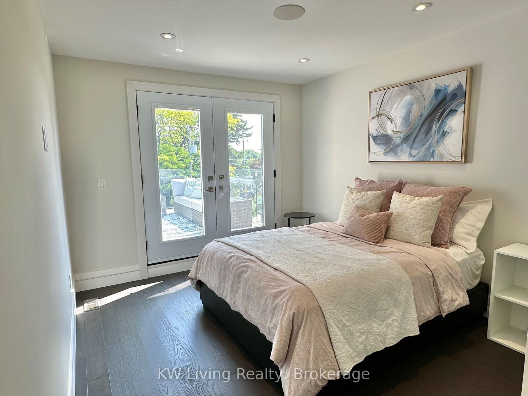 Photo 12 at 18 Ferris Road, Parkview, Toronto Photo 12 at 18 Ferris Road, Parkview, Toronto