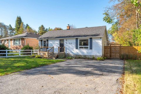 Photo 1 at 210 Cox Mill Road, Painswick North, Barrie Photo 1 at 210 Cox Mill Road, Painswick North, Barrie