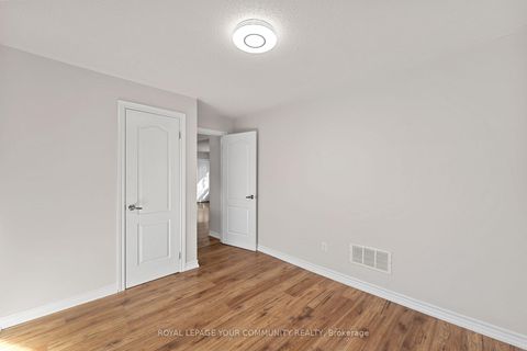 Photo 10 at 210 Cox Mill Road, Painswick North, Barrie