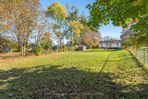Photo 34 at 210 Cox Mill Road, Painswick North, Barrie