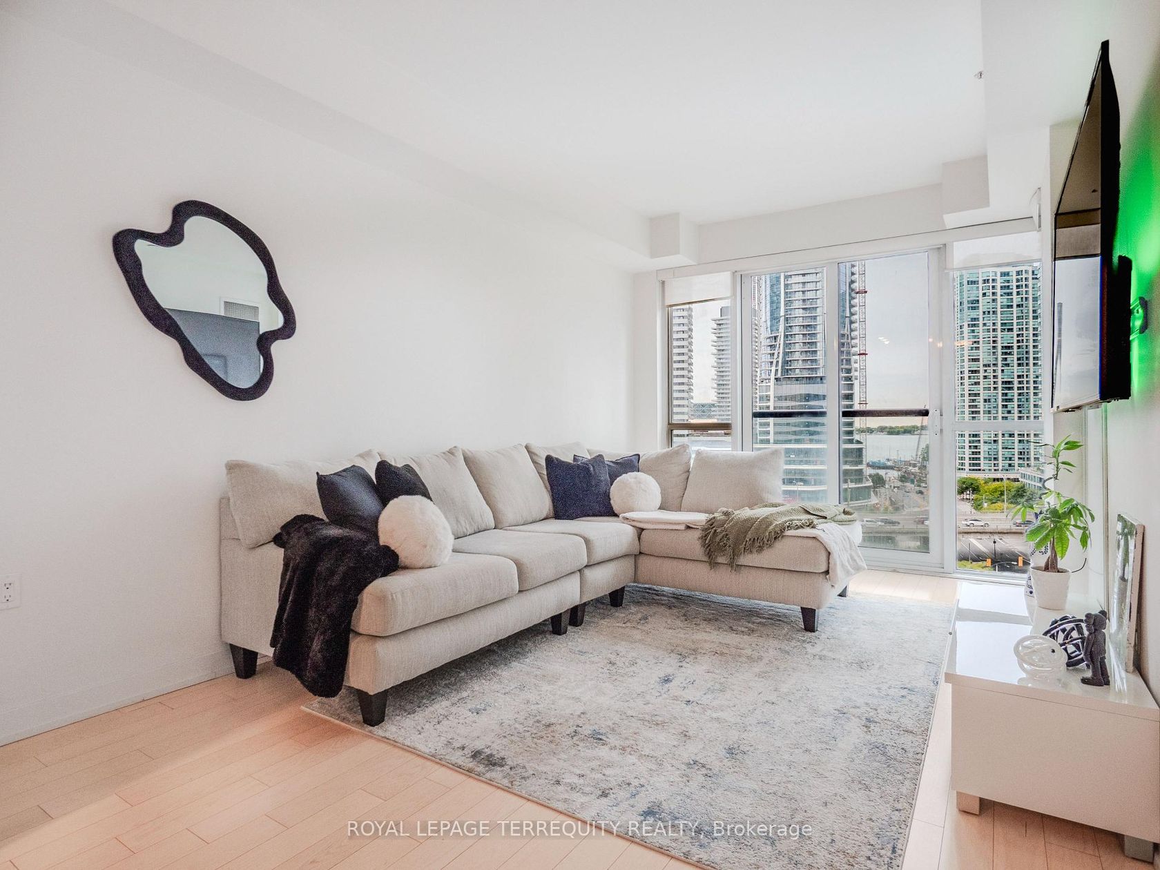 1009 - 1 The Esplanade, Waterfront Communities C8, Toronto 