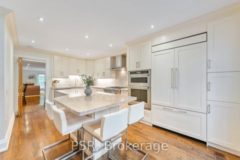 Photo 2 at 128 St Clements Avenue, Eglinton, Toronto