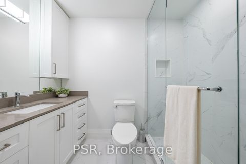 Photo 11 at 128 St Clements Avenue, Eglinton, Toronto