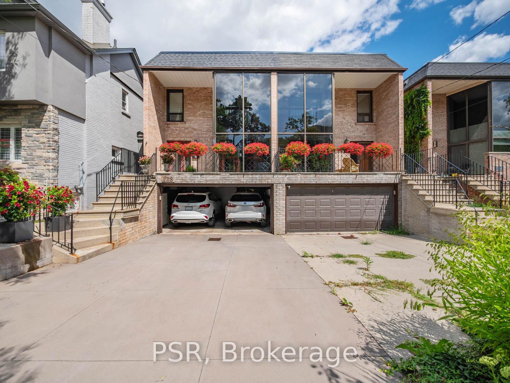 Photo 13 at 128 St Clements Avenue, Eglinton, Toronto Photo 13 at 128 St Clements Avenue, Eglinton, Toronto