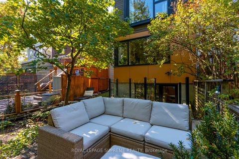 Photo 32 at 11 West Lynn Avenue, Woodbine Corridor, Toronto