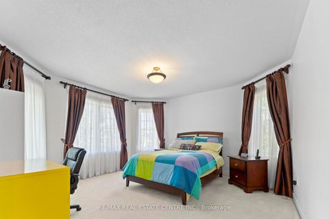 Photo 27 at 2454 Springforest Drive, BC Bronte Creek, Oakville