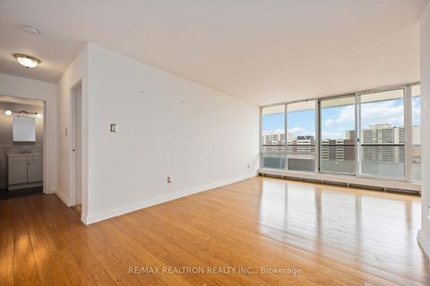 Photo 4 at 1014 - 31 Four Winds Drive, York University Heights, Toronto