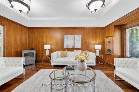 Photo 11 at 29 Westbourne Court, Oak Ridges Lake Wilcox, Richmond Hill