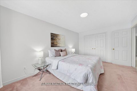 Photo 35 at 29 Westbourne Court, Oak Ridges Lake Wilcox, Richmond Hill