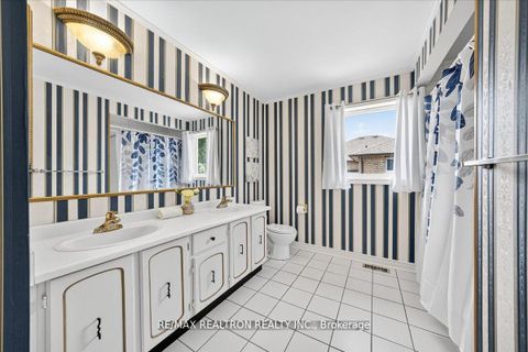 Photo 36 at 29 Westbourne Court, Oak Ridges Lake Wilcox, Richmond Hill