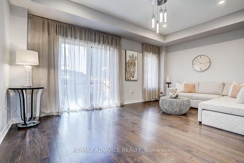 Photo 3 at 30 Laskin Drive, Patterson, Vaughan