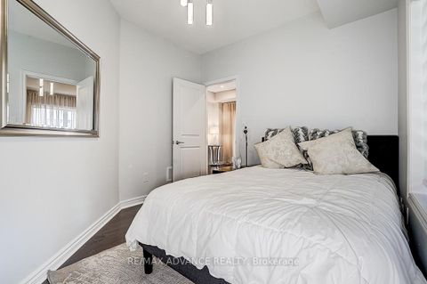 Photo 4 at 30 Laskin Drive, Patterson, Vaughan