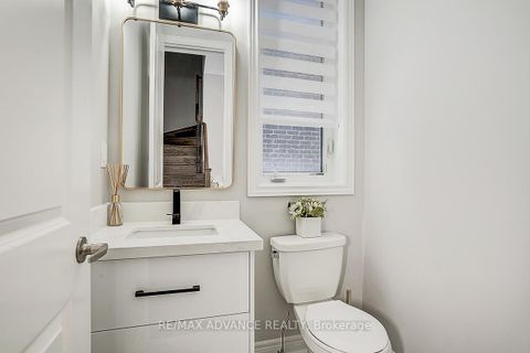 Photo 19 at 30 Laskin Drive, Patterson, Vaughan