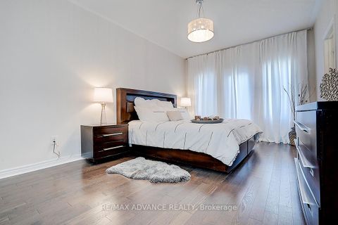 Photo 20 at 30 Laskin Drive, Patterson, Vaughan