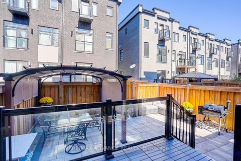 Photo 36 at 30 Laskin Drive, Patterson, Vaughan