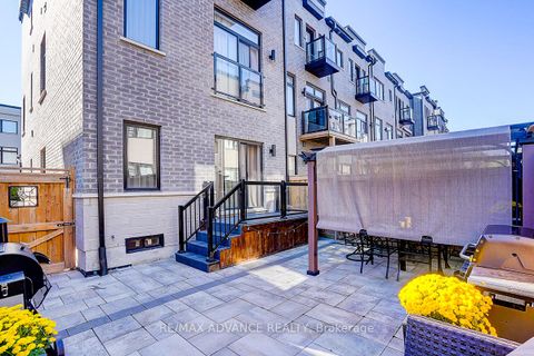 Photo 39 at 30 Laskin Drive, Patterson, Vaughan