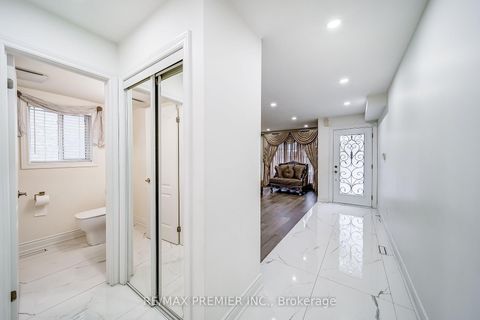 Photo 8 at 22 Canvasback Drive, Vellore Village, Vaughan