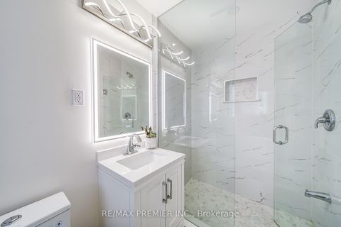 Photo 25 at 22 Canvasback Drive, Vellore Village, Vaughan