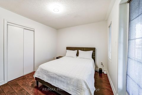 Photo 29 at 22 Canvasback Drive, Vellore Village, Vaughan