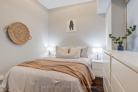 Photo 4 at 708 - 2220 Lake Shore Boulevard W, Mimico, Toronto