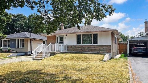 Photo 1 at 82 Clementine Square, Woburn, Toronto
